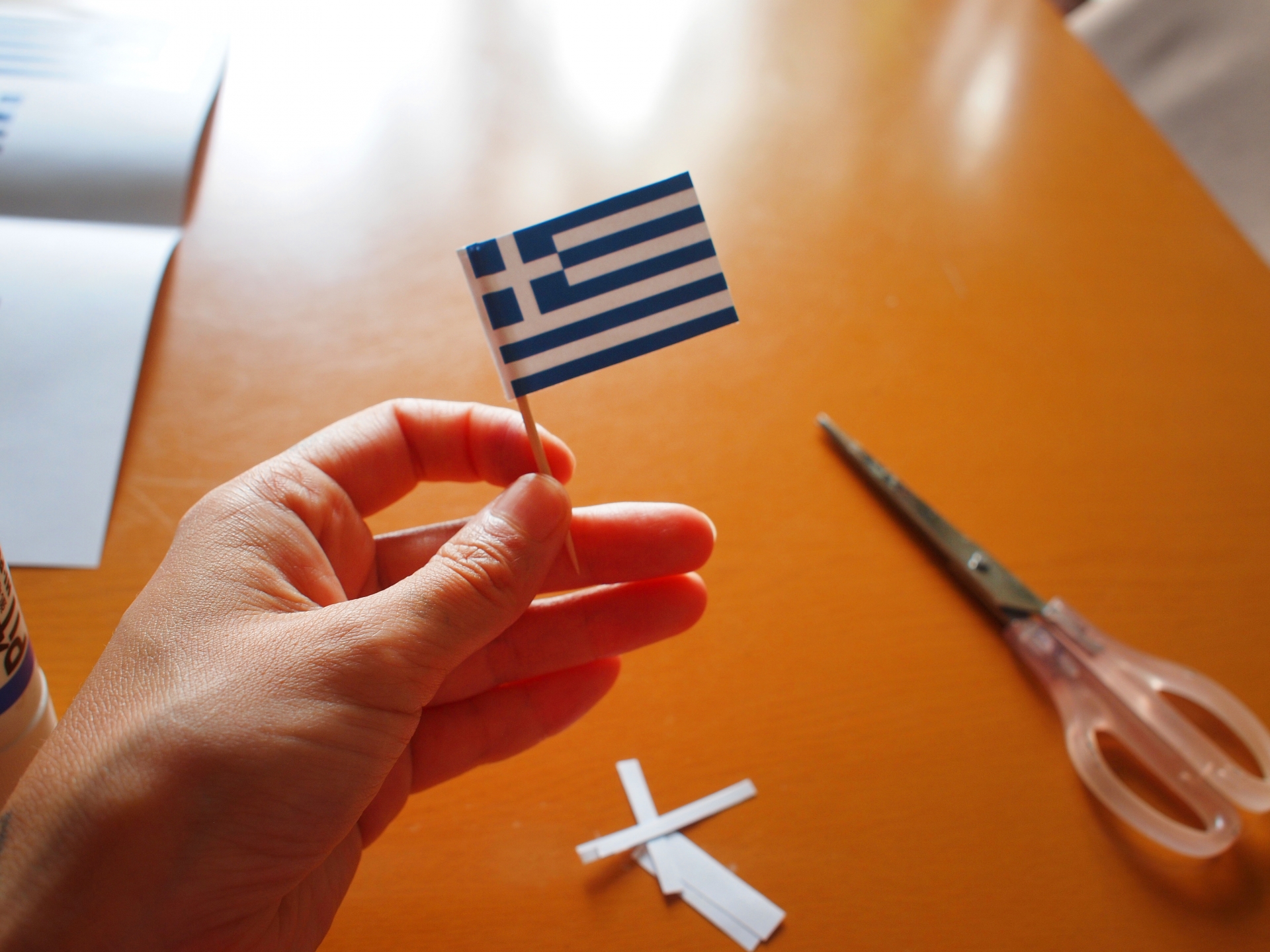 ギリシャ国旗の意味 クレタ通信