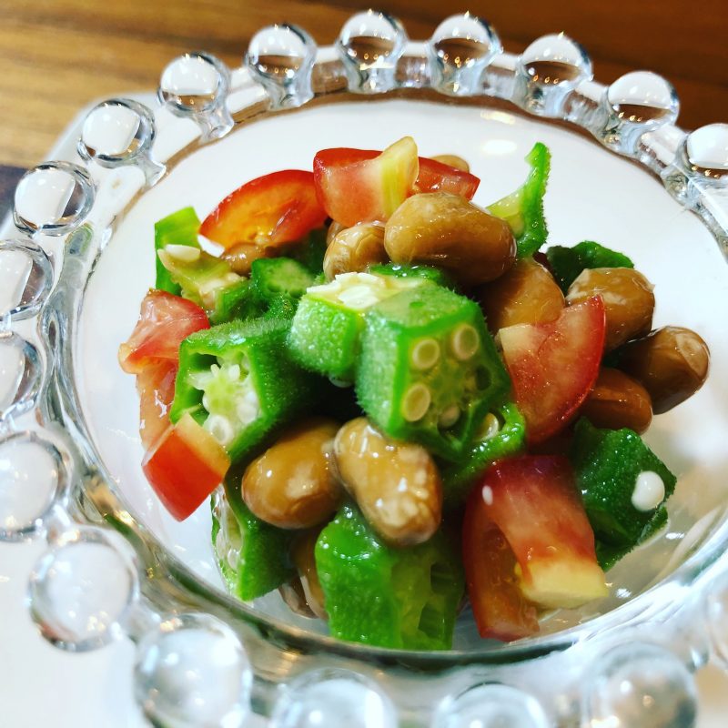 オクラとトマトの納豆和え